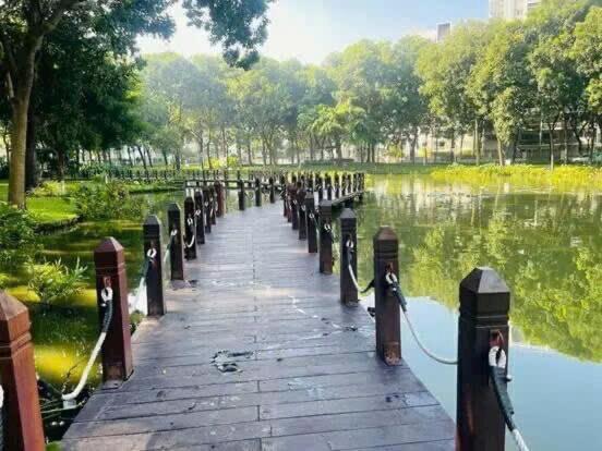 Apartment Ho 2 Phong Ngu Emerald Canh Sieu Thi Aeon Mall Tan Phu Ho Chi Minh City