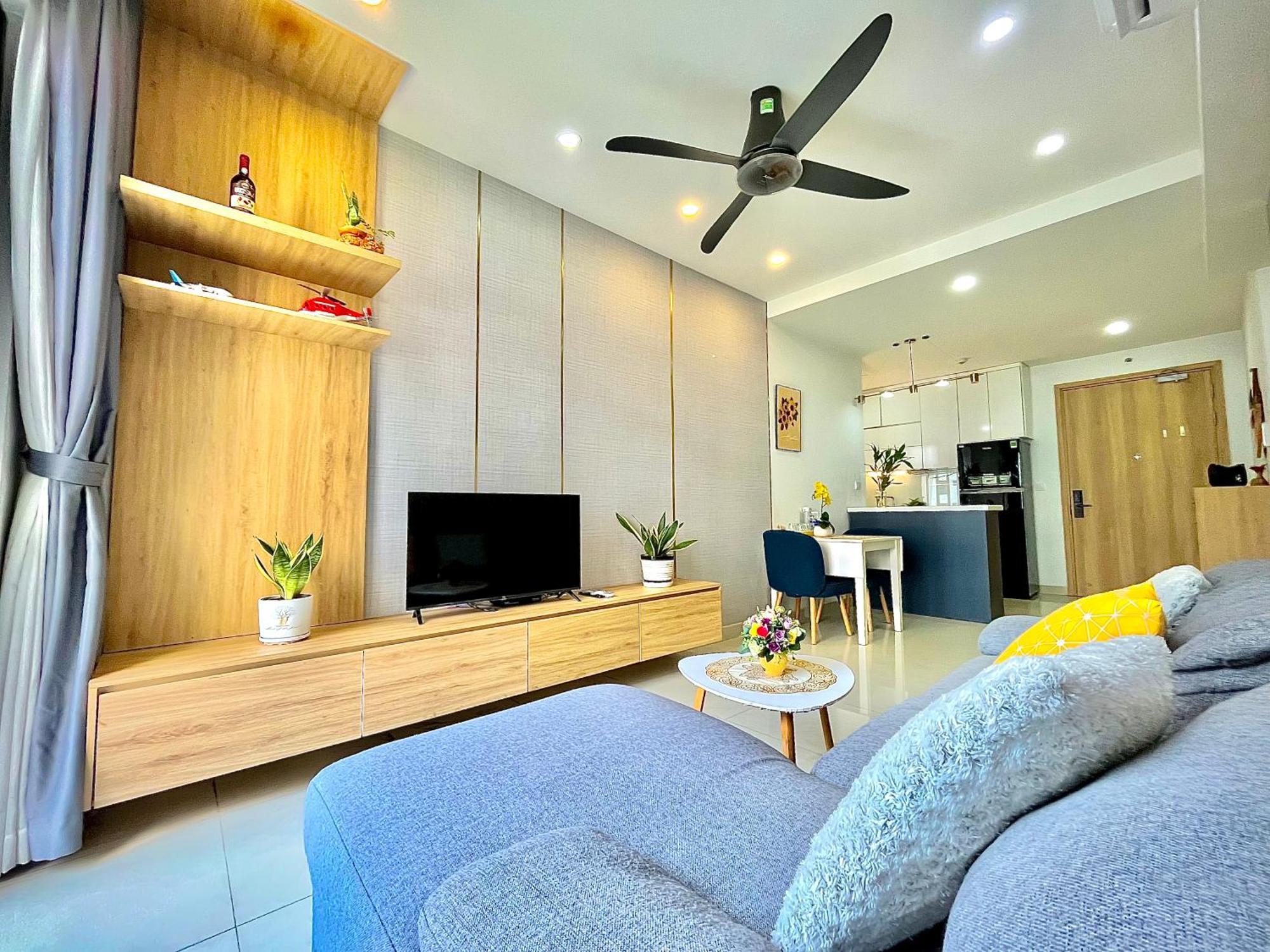 Ho 2 Phong Ngu Emerald Canh Sieu Thi Aeon Mall Tan Phu Ho Chi Minh City